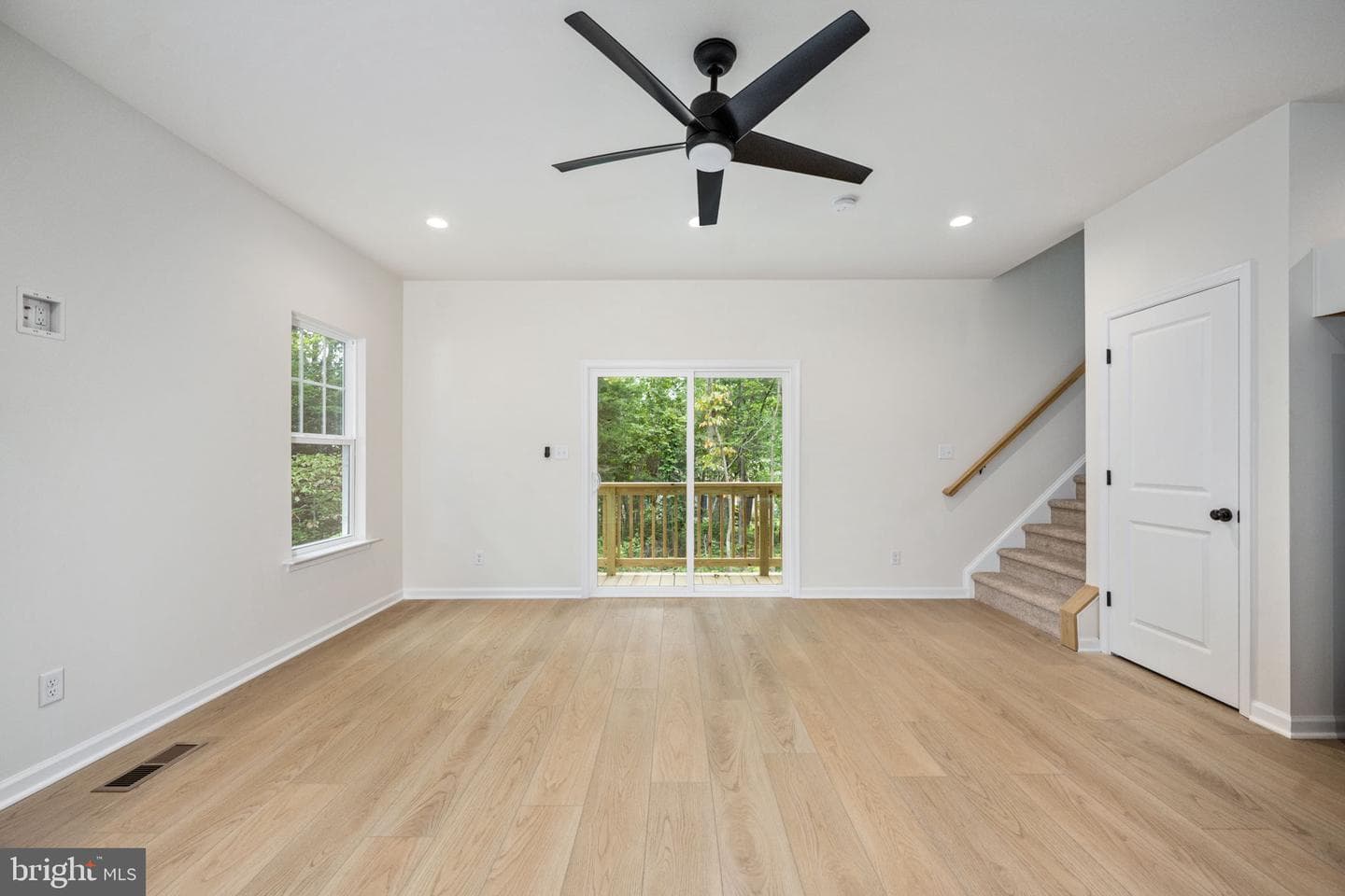 104 Butler Circle photo 45