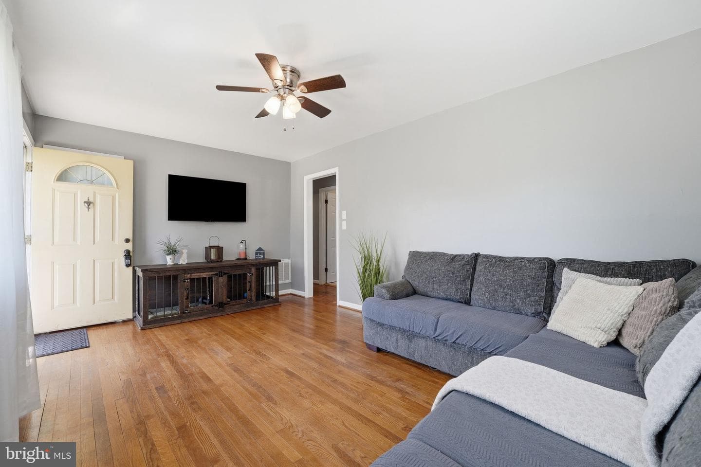 188 Peliso Avenue photo 4