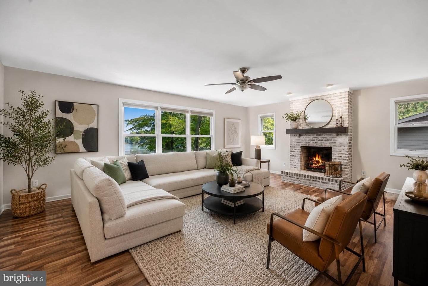 203 Birchside Circle photo 4
