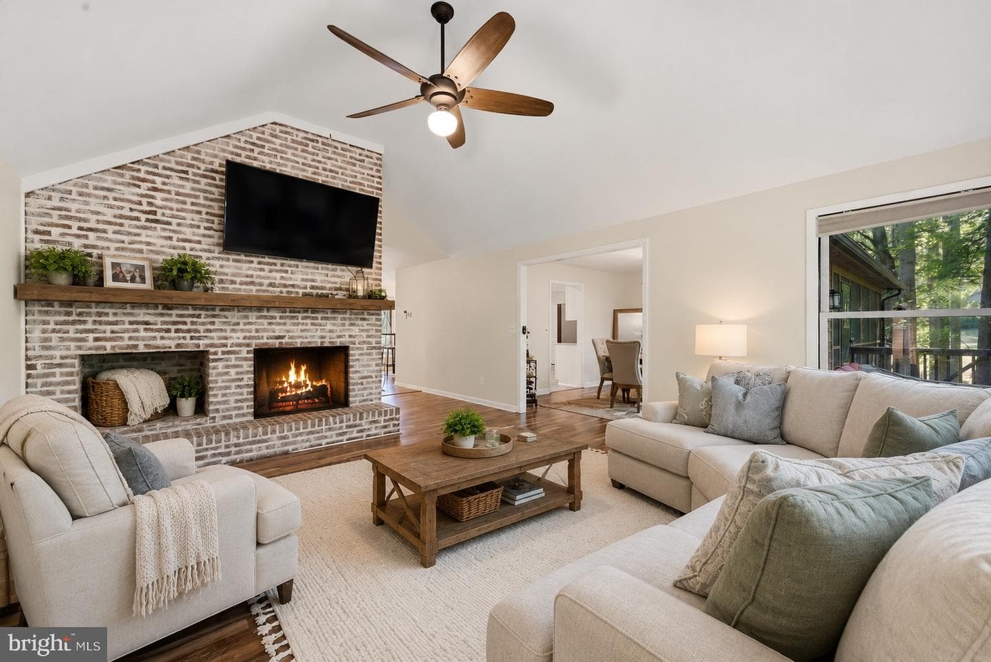 203 Birchside Circle photo 6