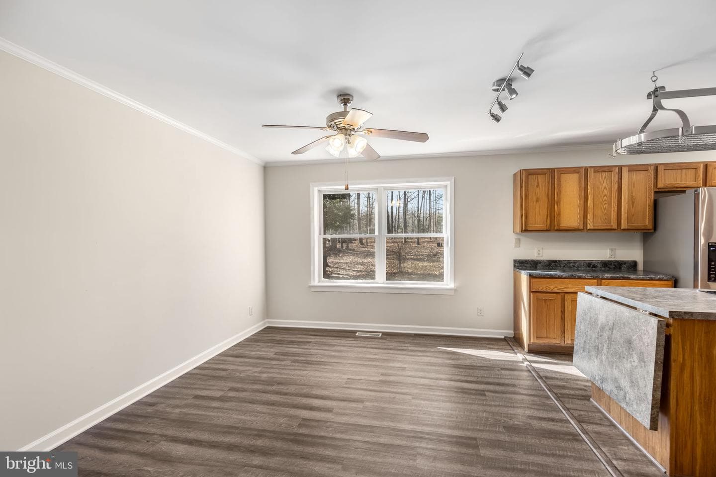 28494 Constitution Highway photo 10