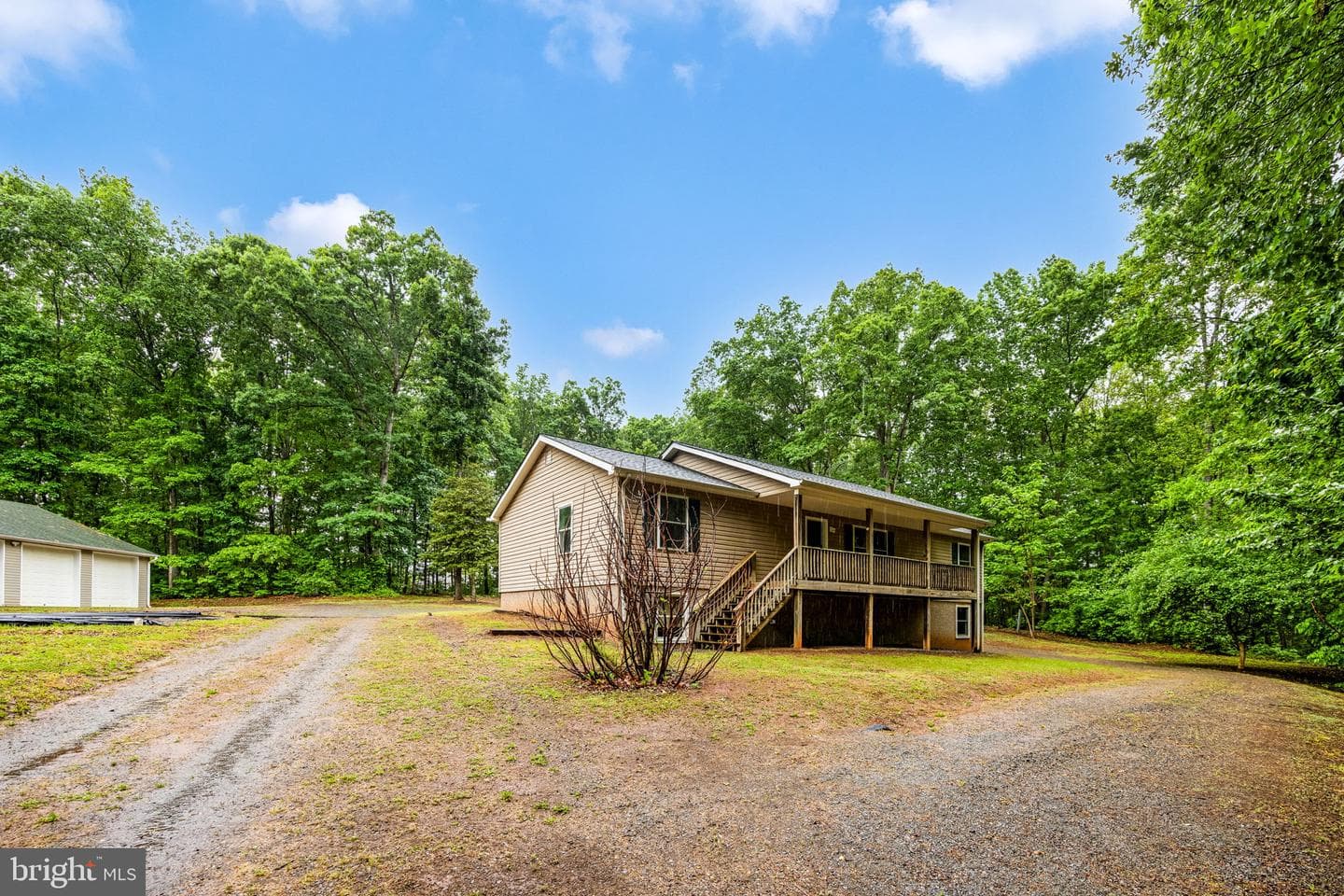 28494 Constitution Highway photo 3