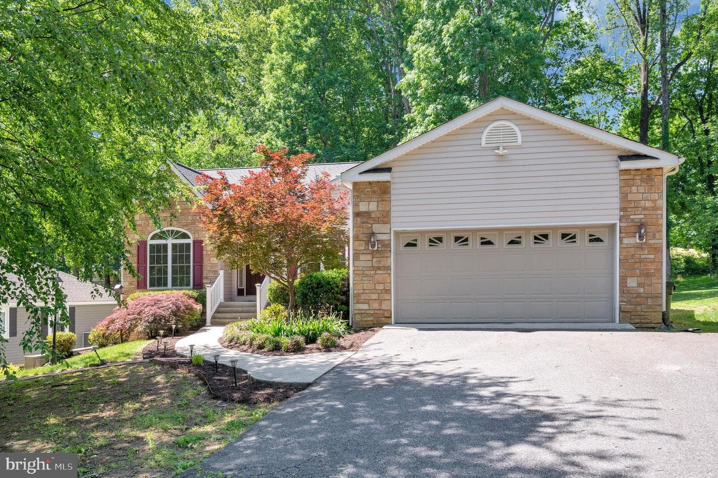 209 Sand Trap Lane, Locust Grove