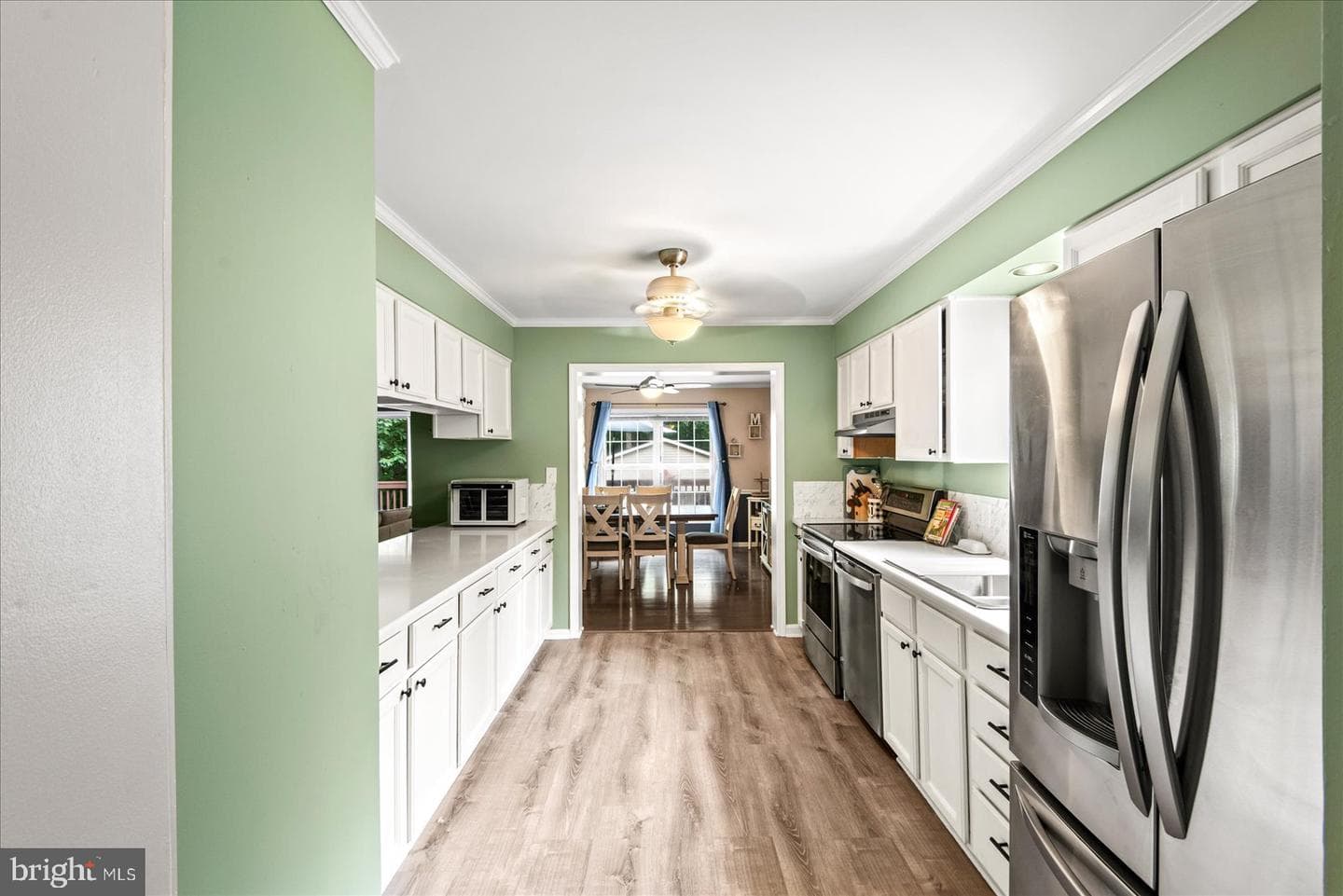135 Washington Street photo 12