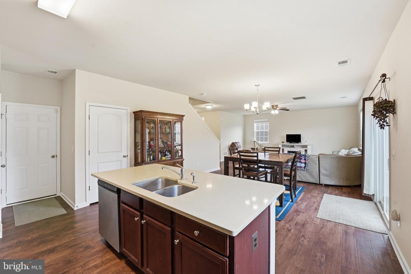 235 Daliah Way photo 16