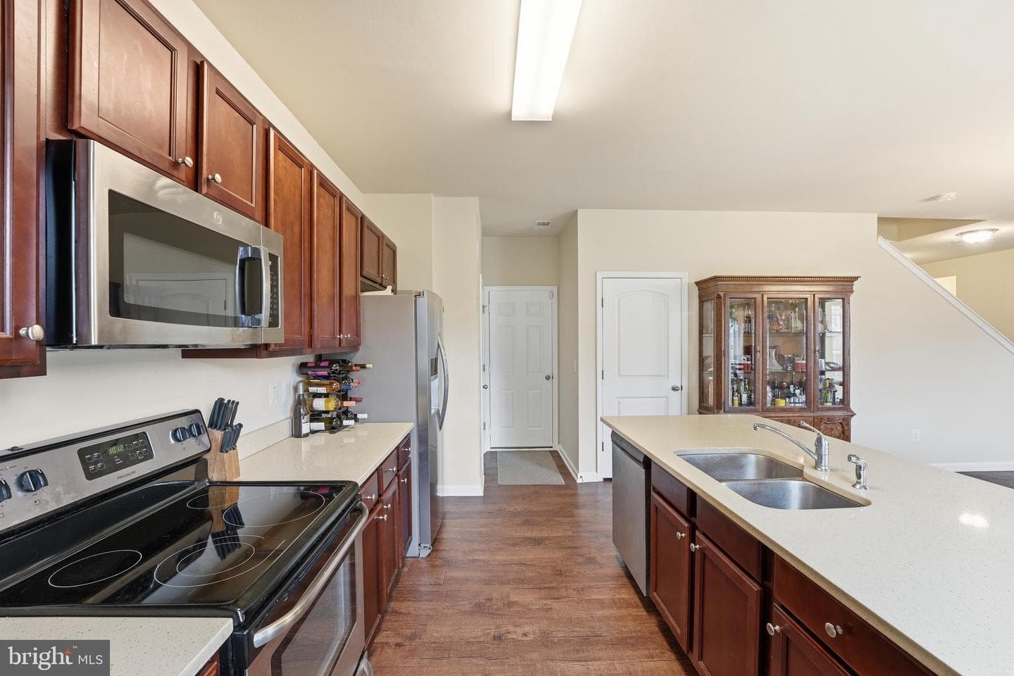 235 Daliah Way photo 17