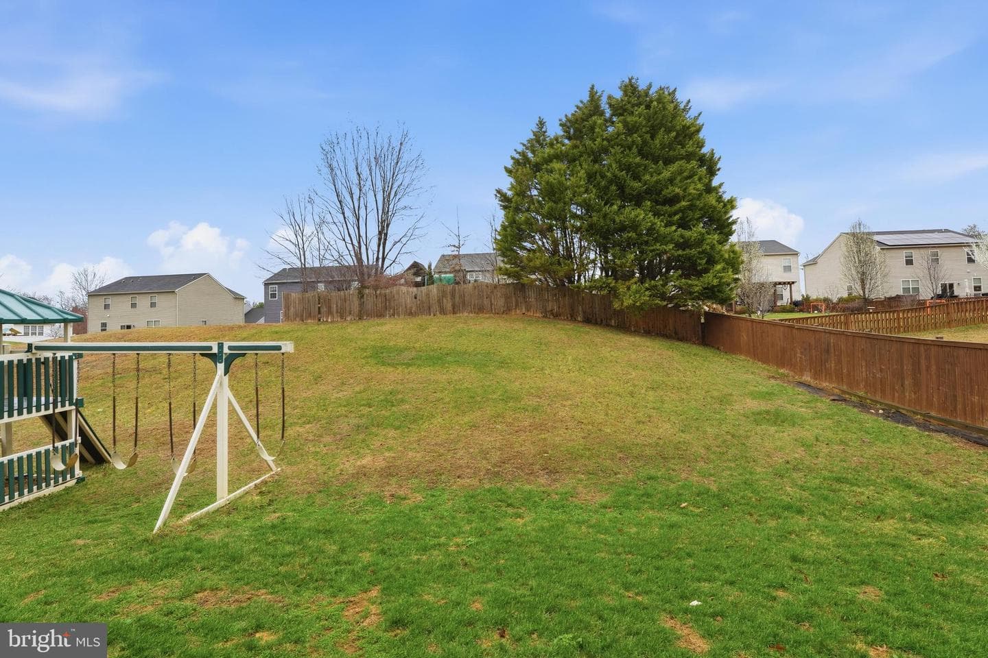 235 Daliah Way photo 42