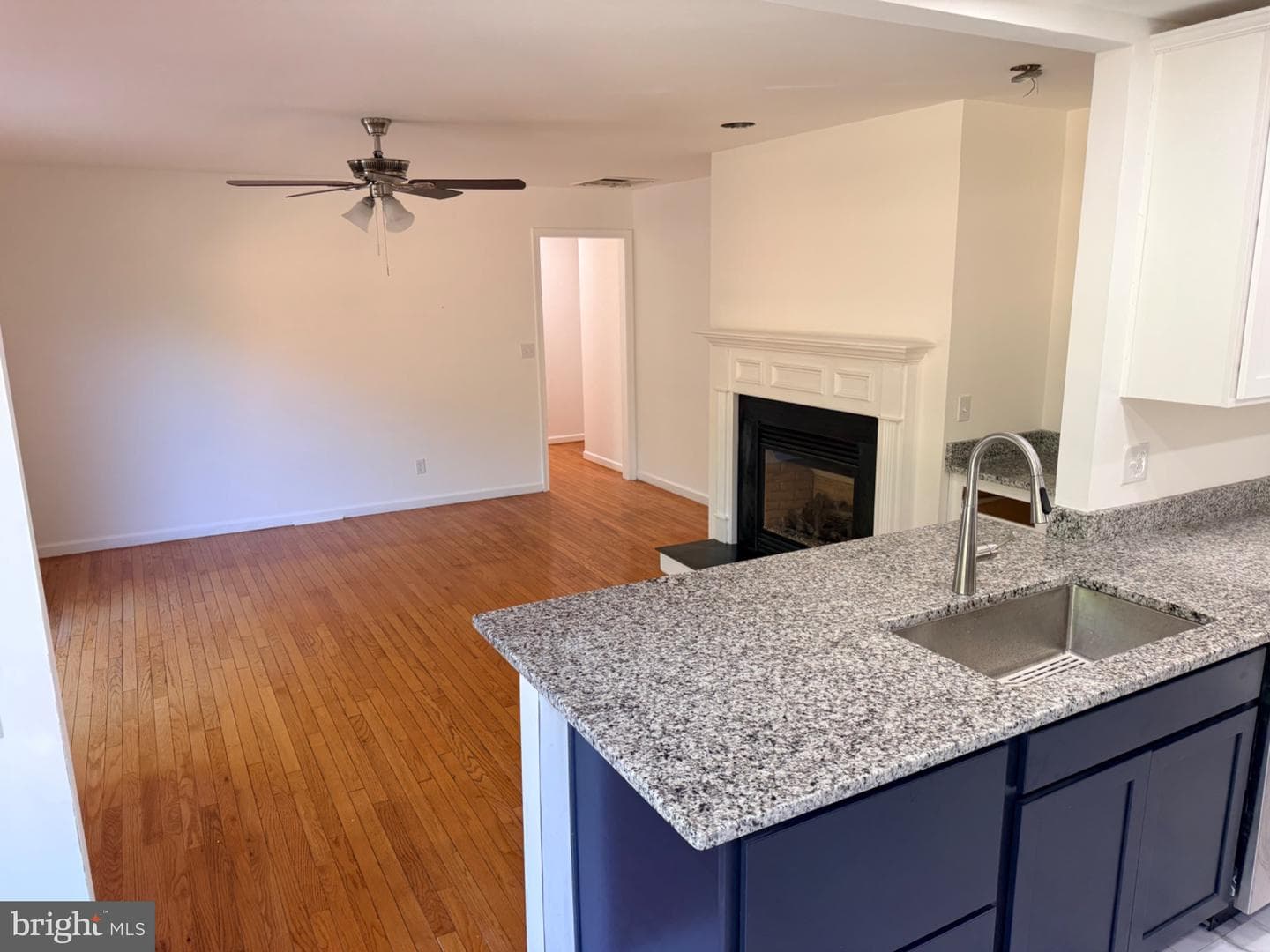 9383 Petersburg Lane photo 8
