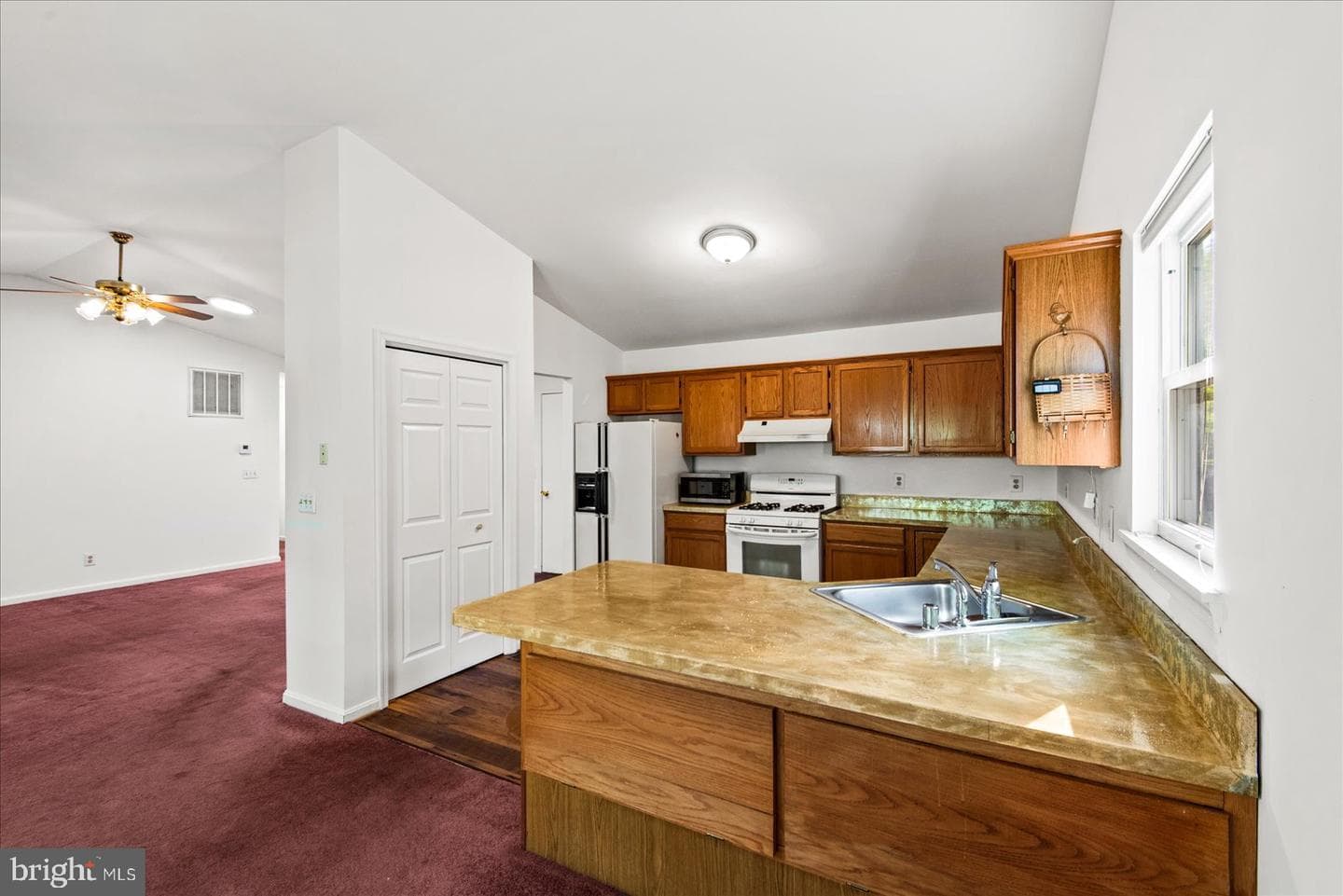 130 Green Street photo 4