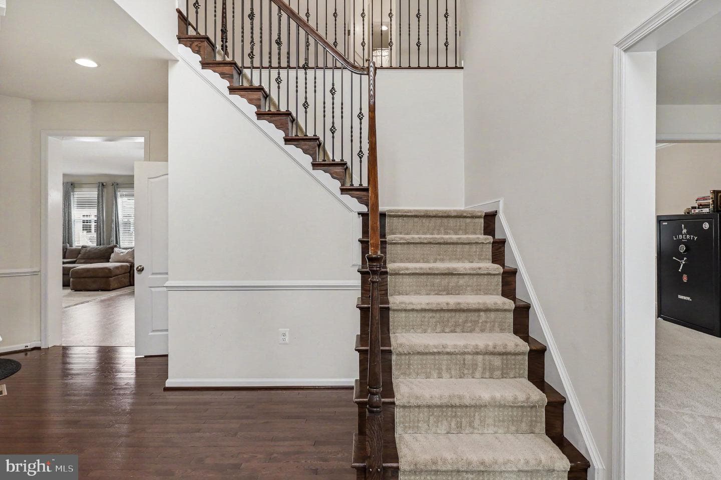 2446 Towering Oak Court photo 12