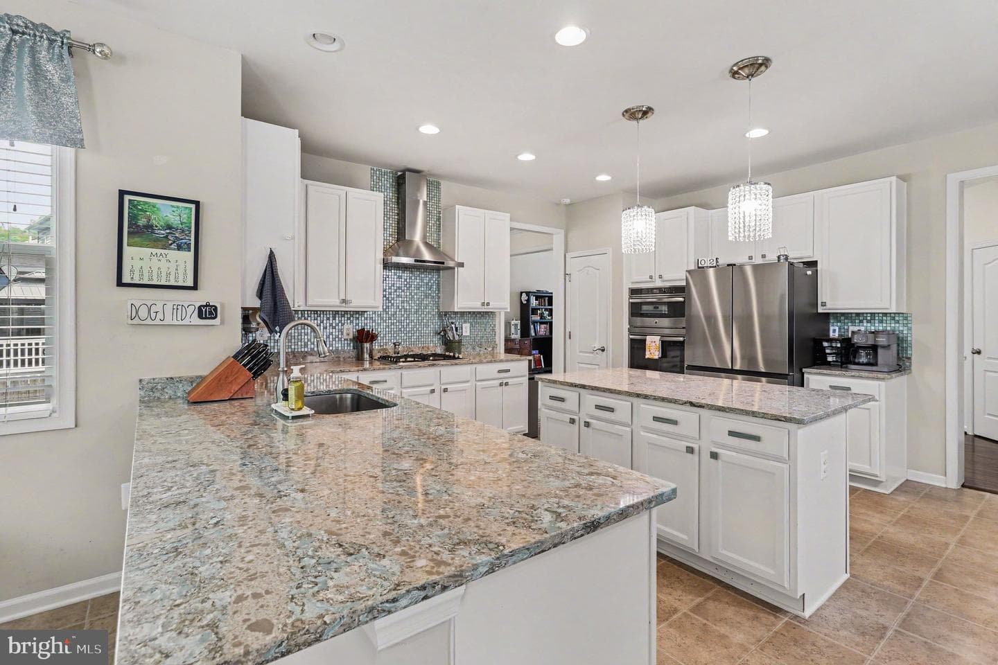 2446 Towering Oak Court photo 2