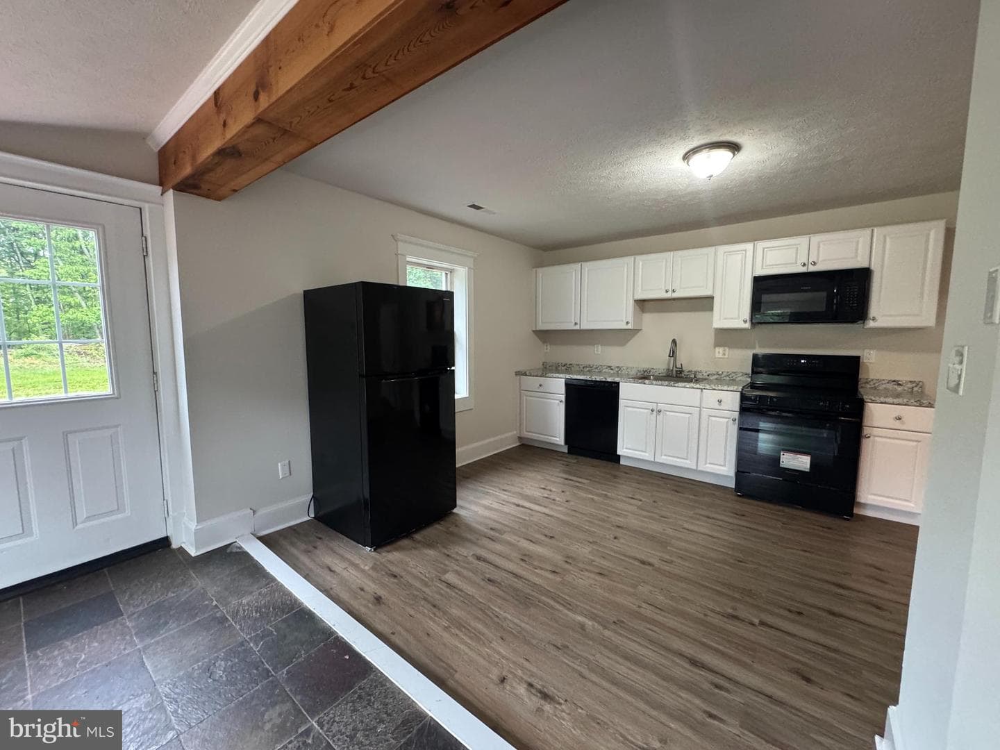 18163 Monrovia Road photo 12