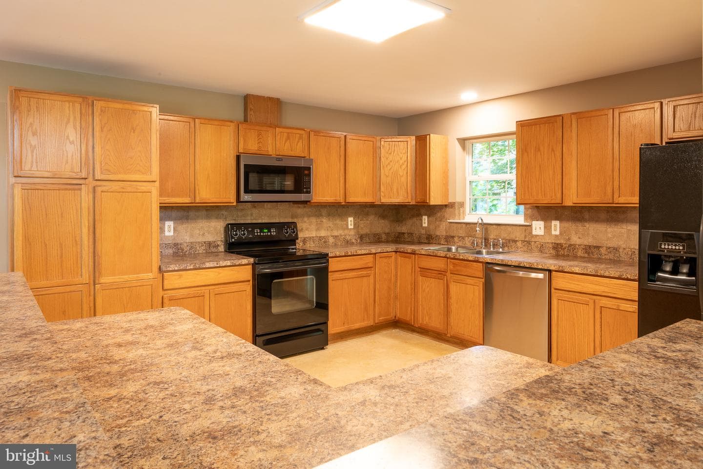 216 Spotswood Road photo 15