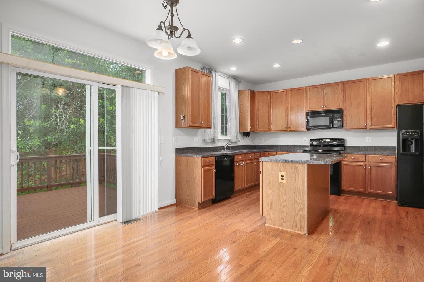 269 Parker Place photo 13
