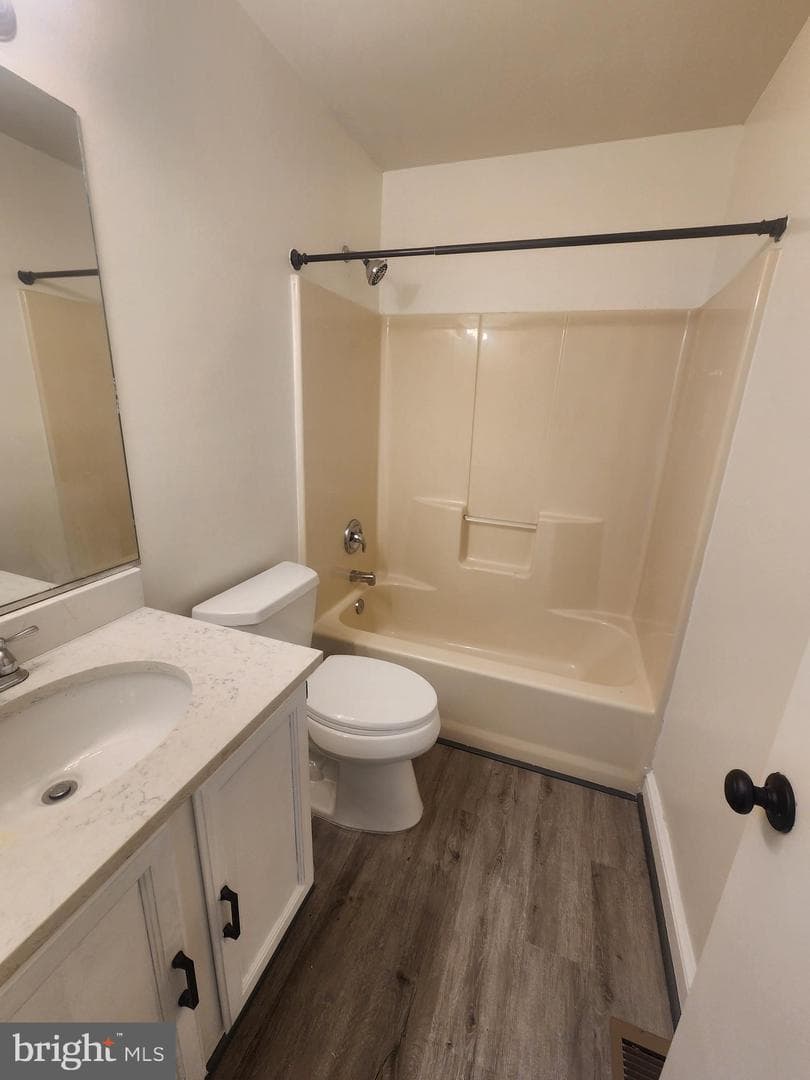 105 Beachside Cove photo 11