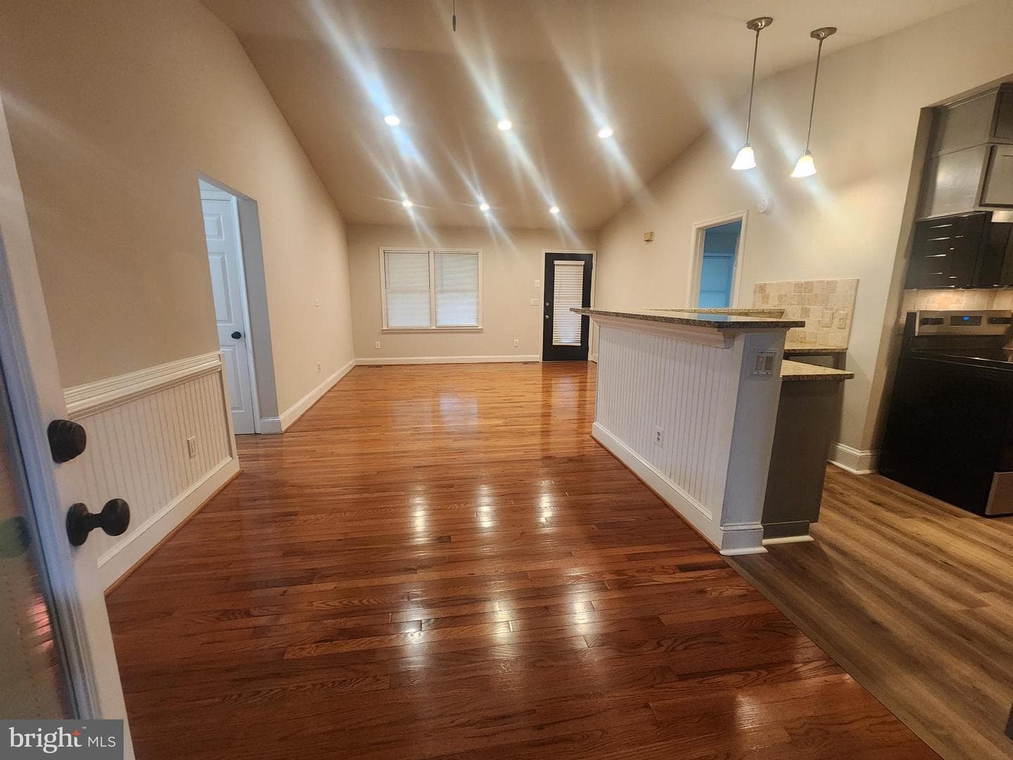 105 Beachside Cove photo 13