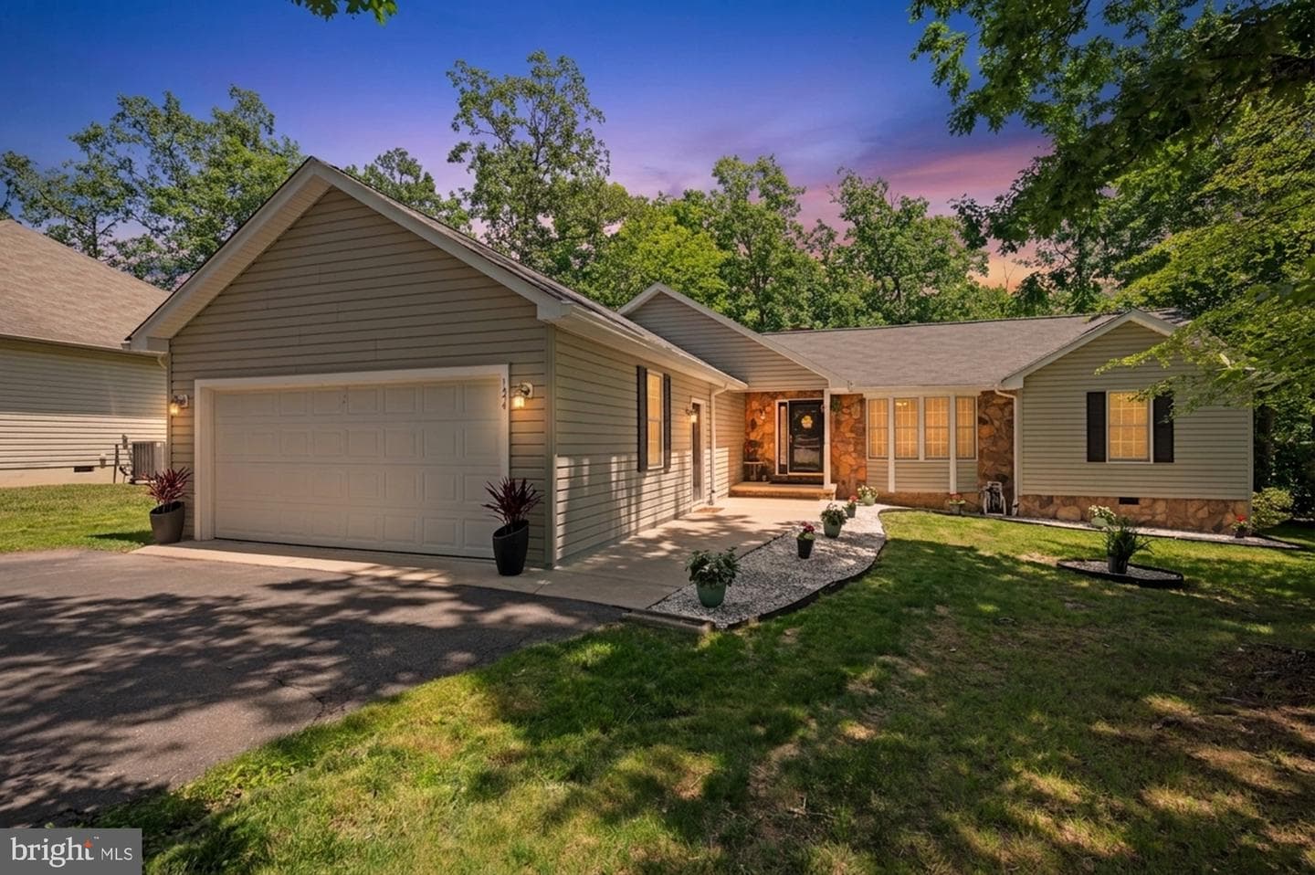 124 Republic Avenue, Locust Grove