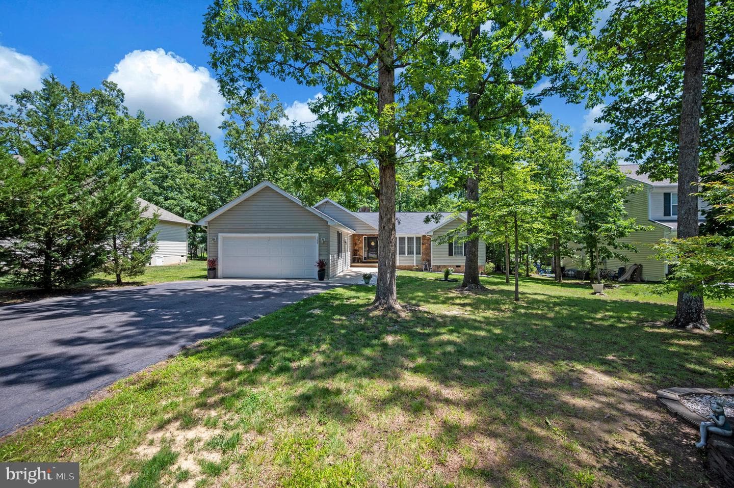 124 Republic Avenue, Locust Grove