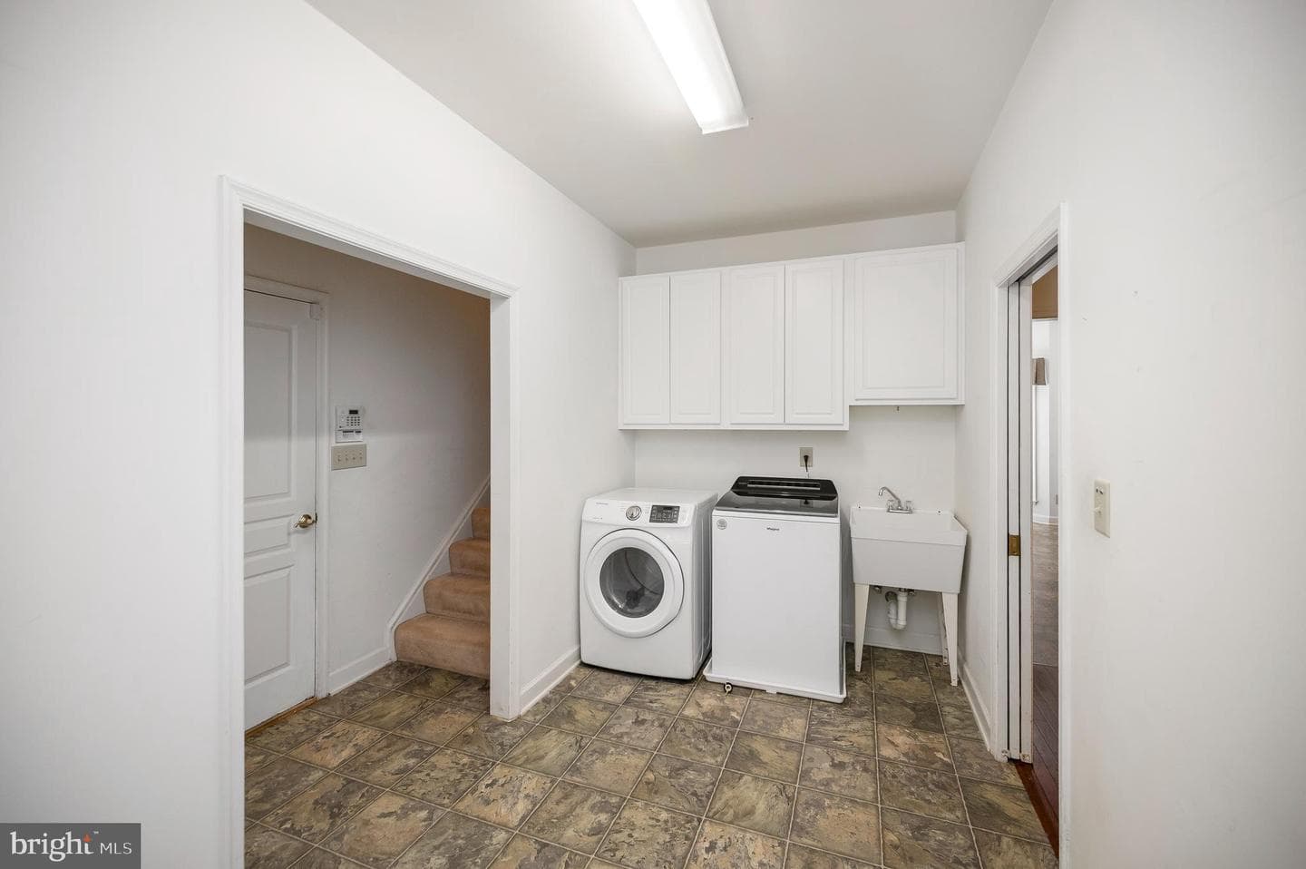 909 Eastover Parkway photo 26