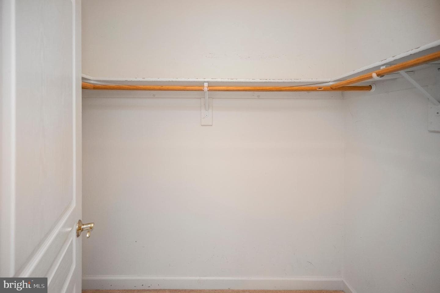 909 Eastover Parkway photo 32