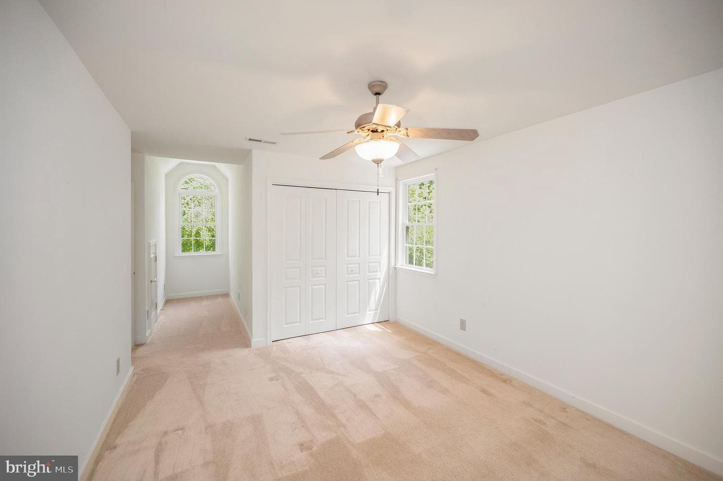 909 Eastover Parkway photo 46