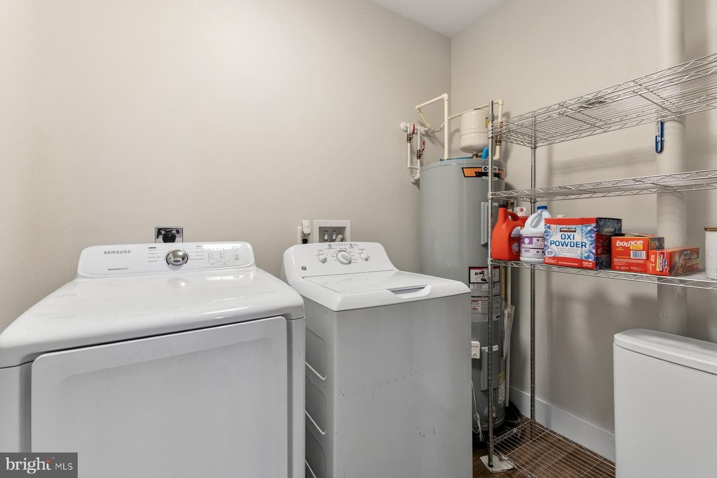 105 Edgemont Circle photo 37