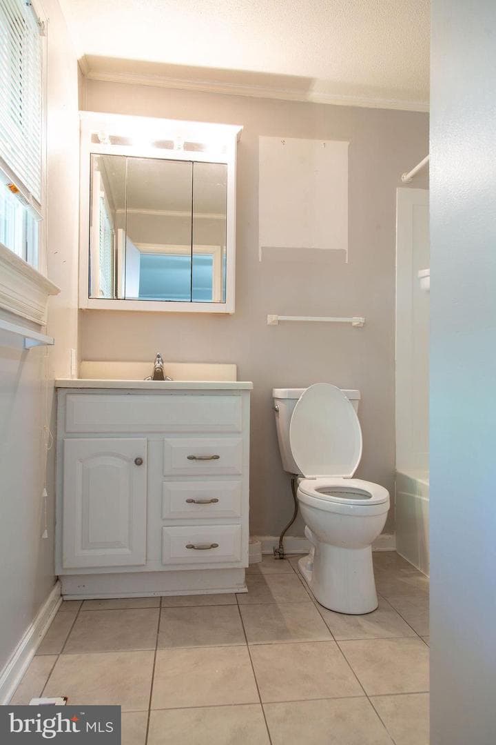 207 Creekside Drive photo 29