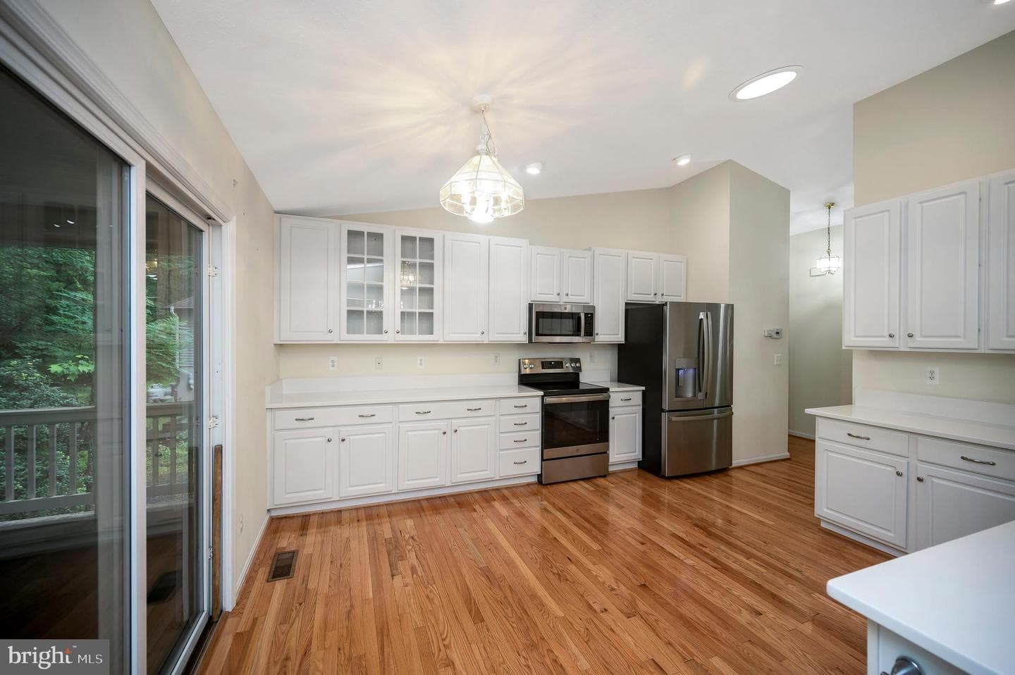 1011 Eastover Parkway photo 12