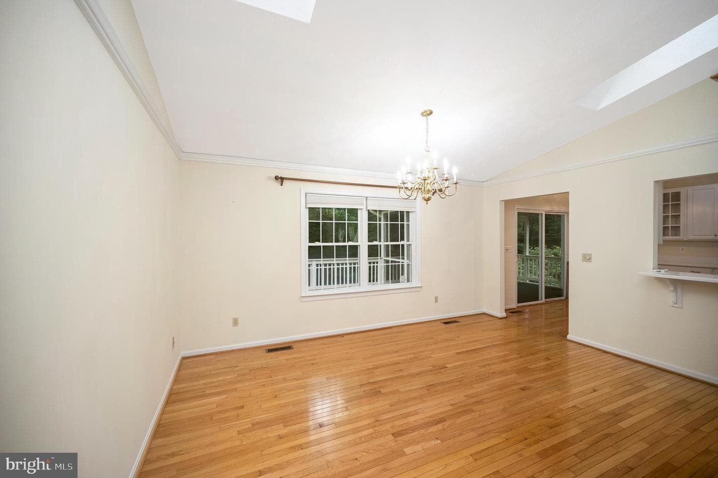 1011 Eastover Parkway photo 9