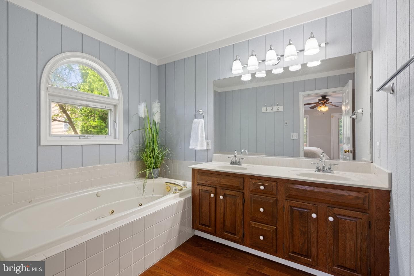 124 Harrison Circle photo 45