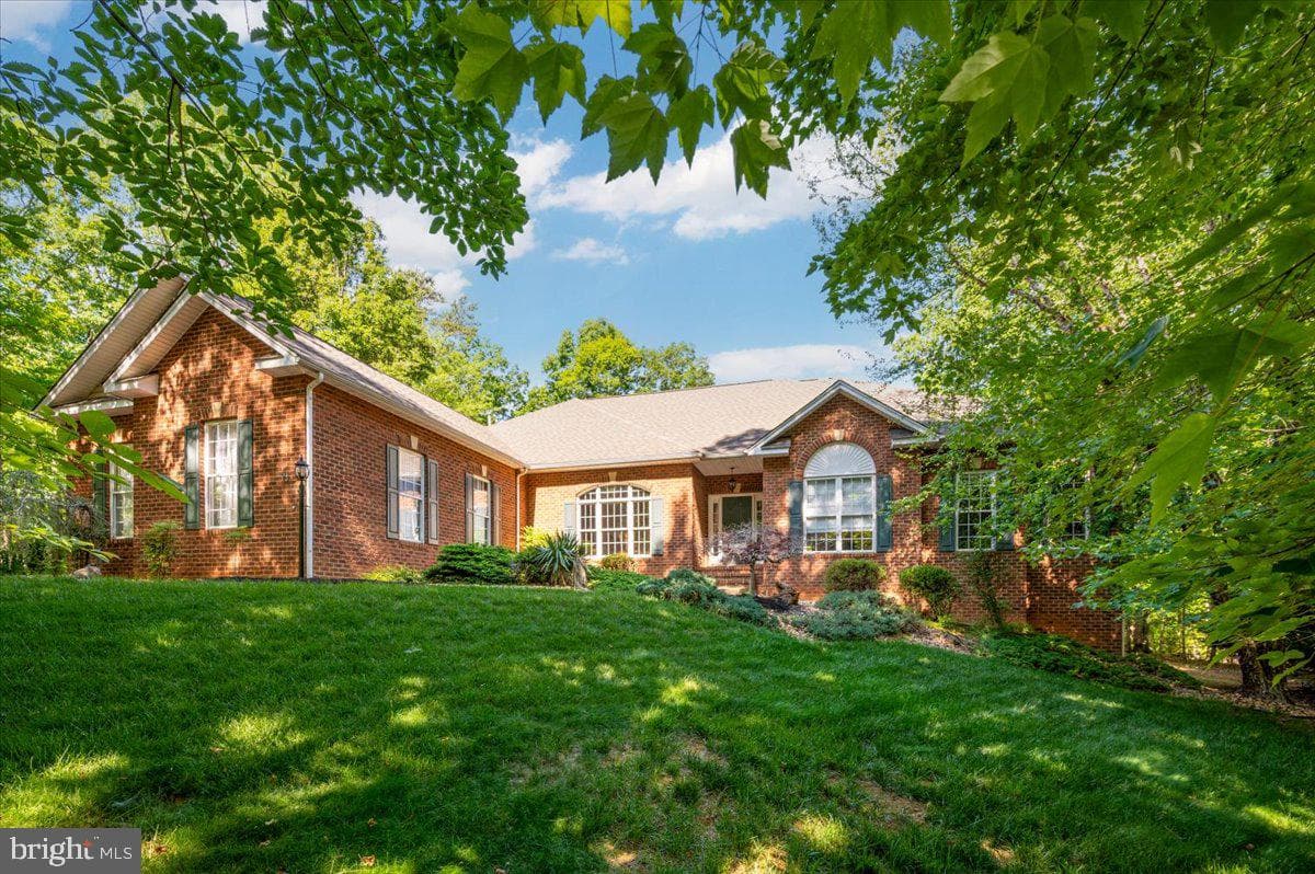 6134 Walkers Hollow Way photo 5