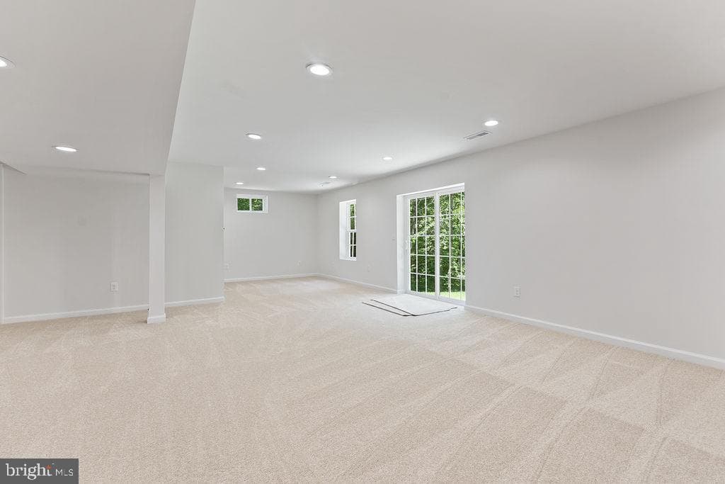 12121 Albano Road photo 35