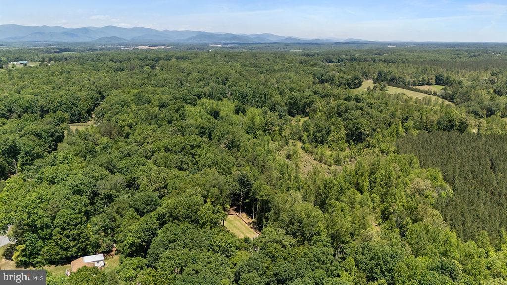 12121 Albano Road photo 46