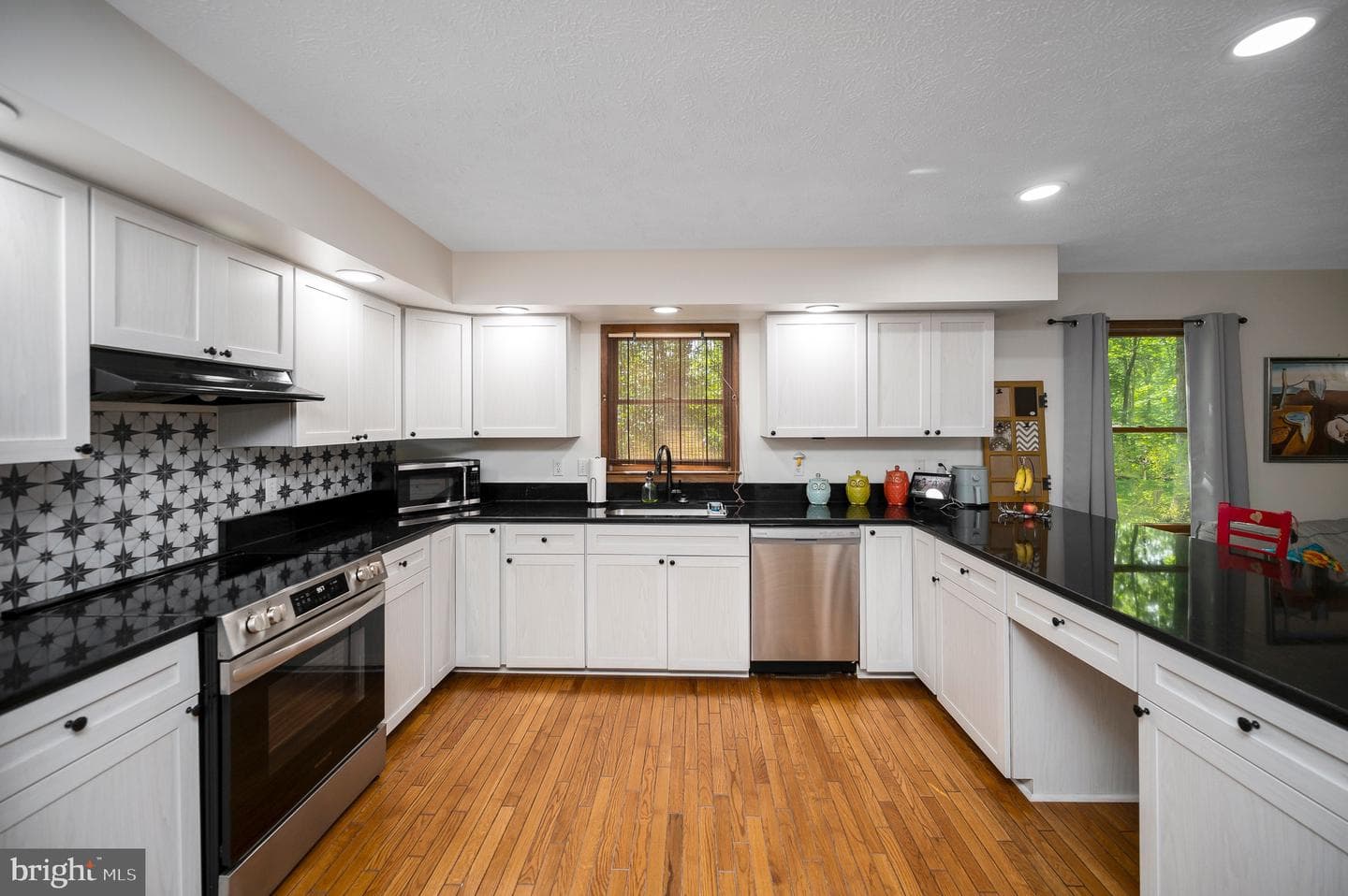 108 Winchester Lane photo 11
