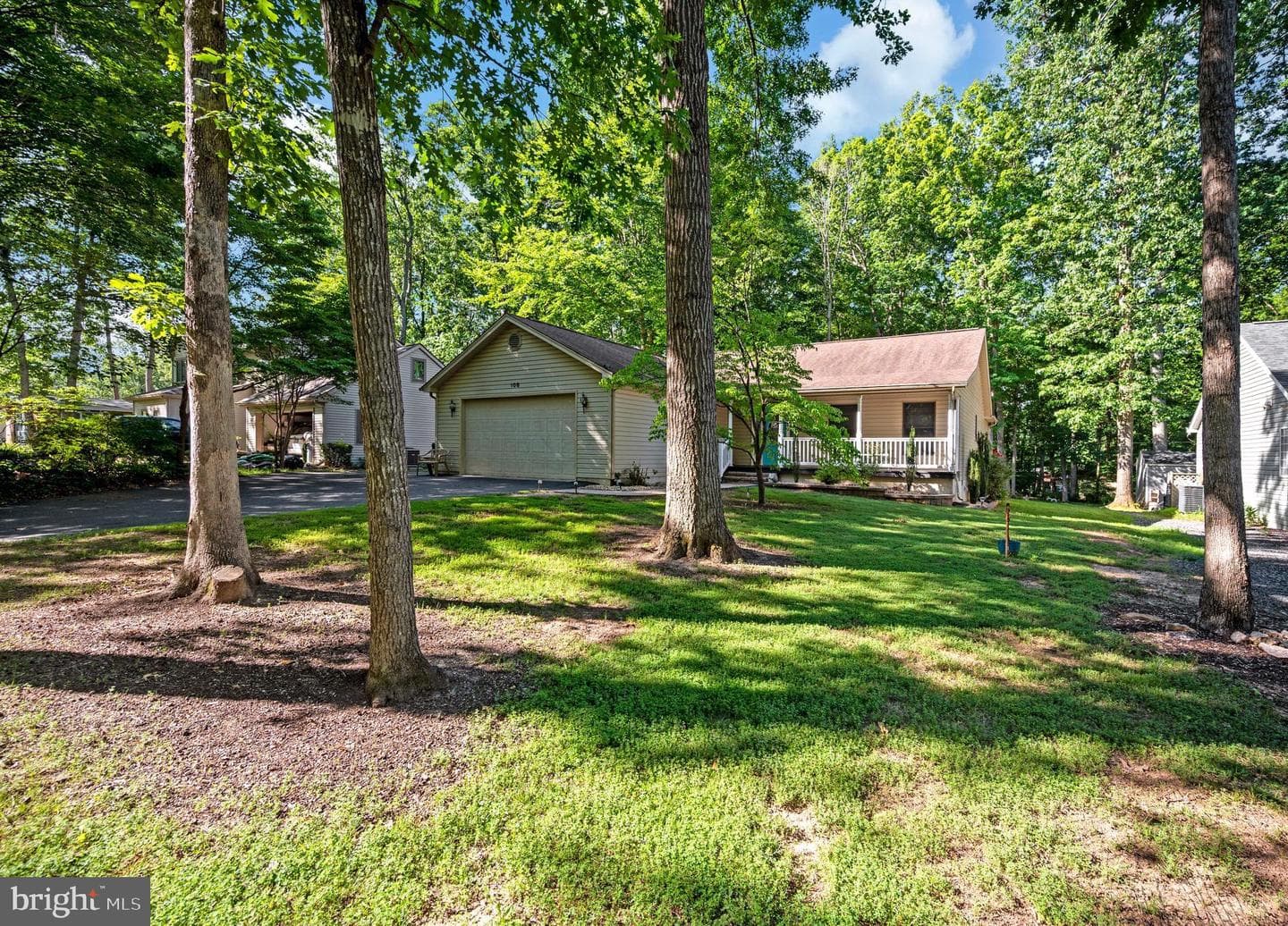 108 Winchester Lane photo 36
