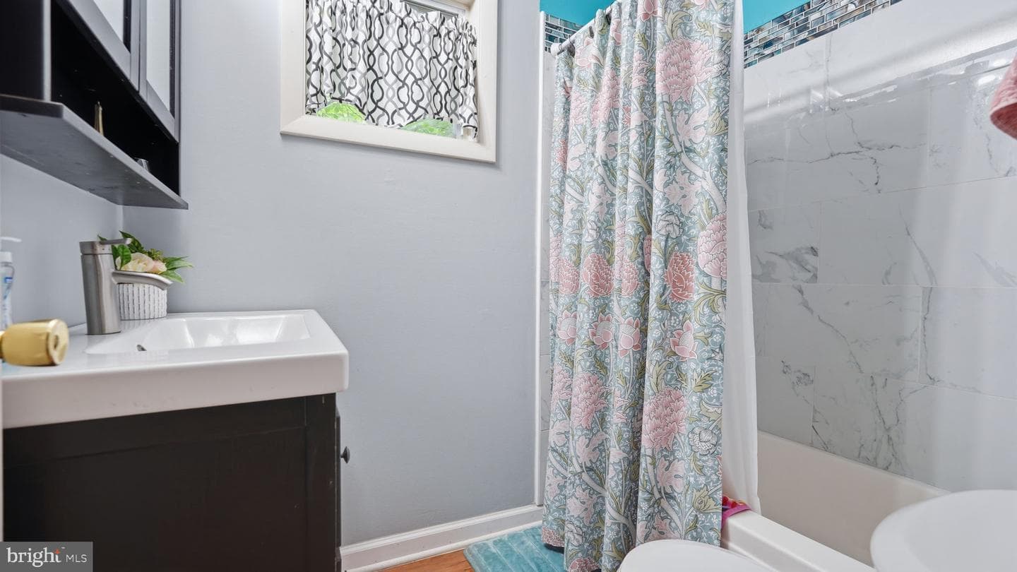 207 Cumberland Circle photo 19