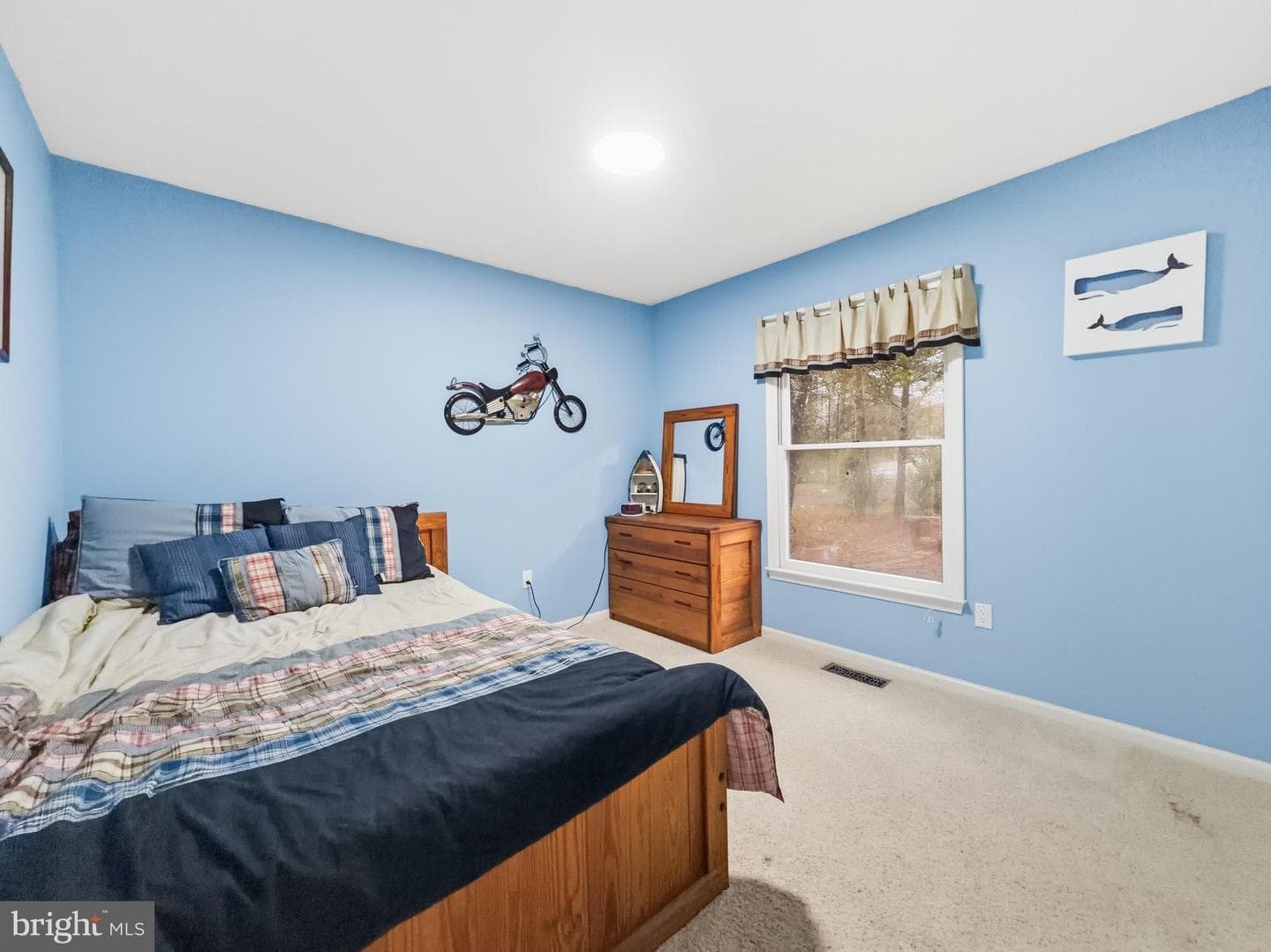 1353 Lakeview Parkway photo 29