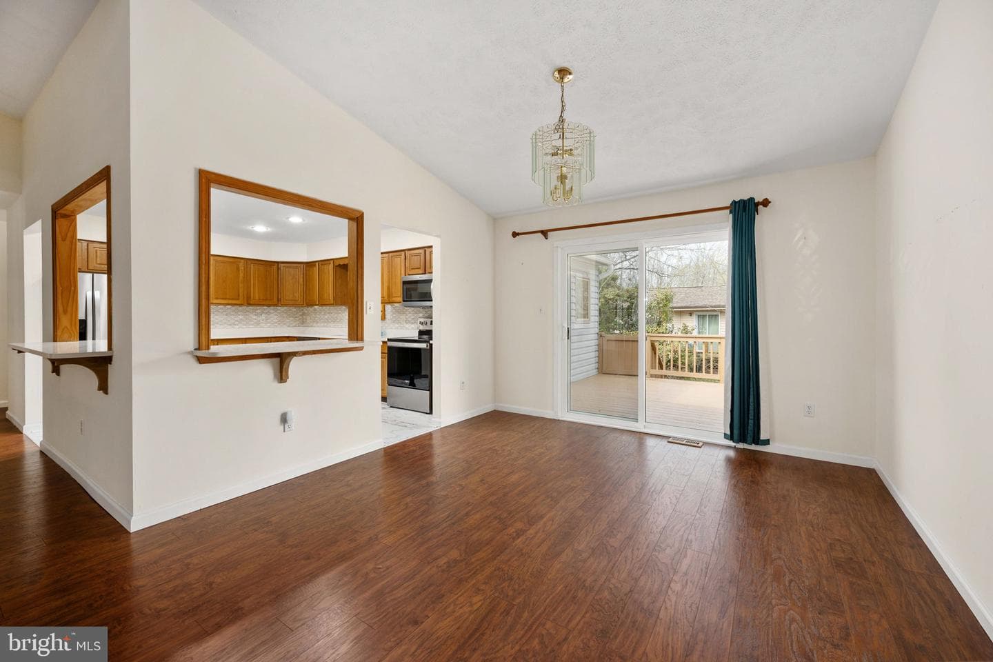 200 Liberty Boulevard photo 11