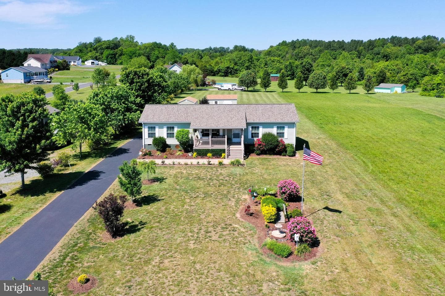 26476 Pennfields Drive photo 3