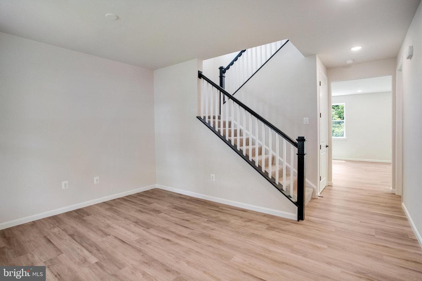 35606 Pine Needle Lane photo 5
