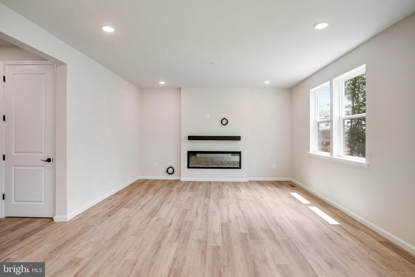 35606 Pine Needle Lane photo 9