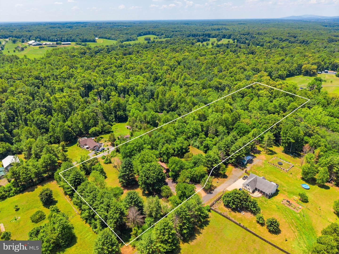 24020 Signal Hill Lane, Unionville