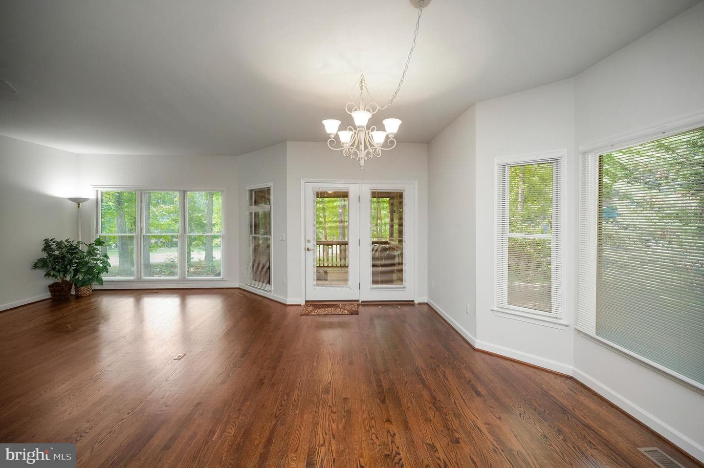 102 Marble Court photo 15