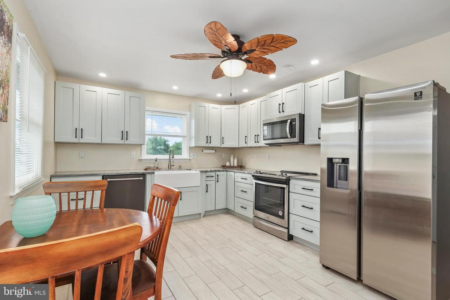 189 Newton Street photo 15
