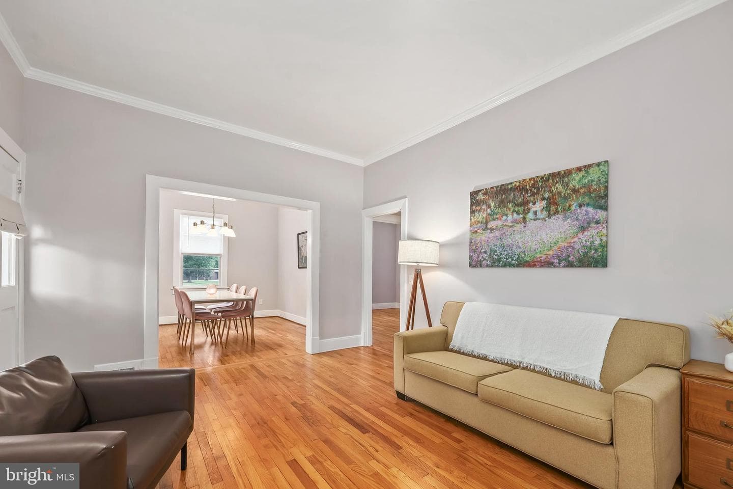 189 Newton Street photo 7
