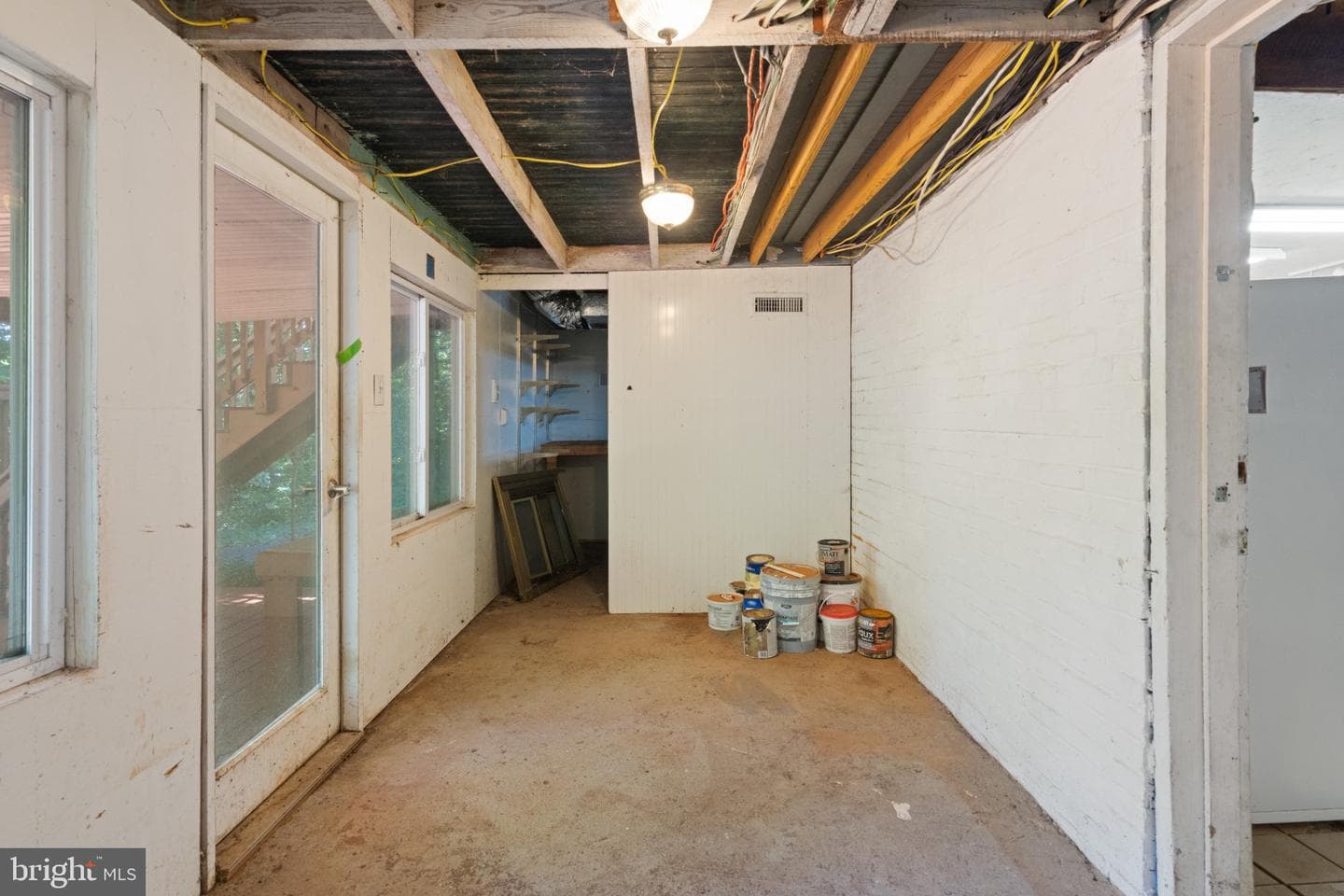 293 Caroline Street photo 38