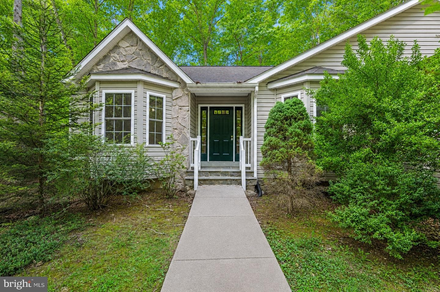 103 Tall Pines Avenue photo 5