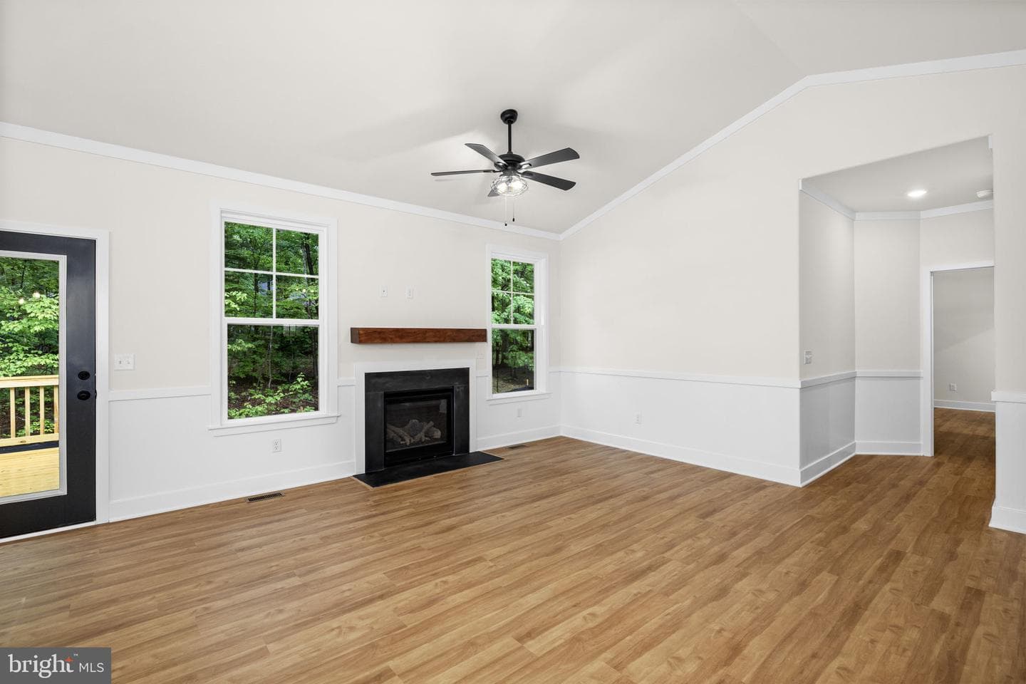 1109 Lakeview Parkway photo 14