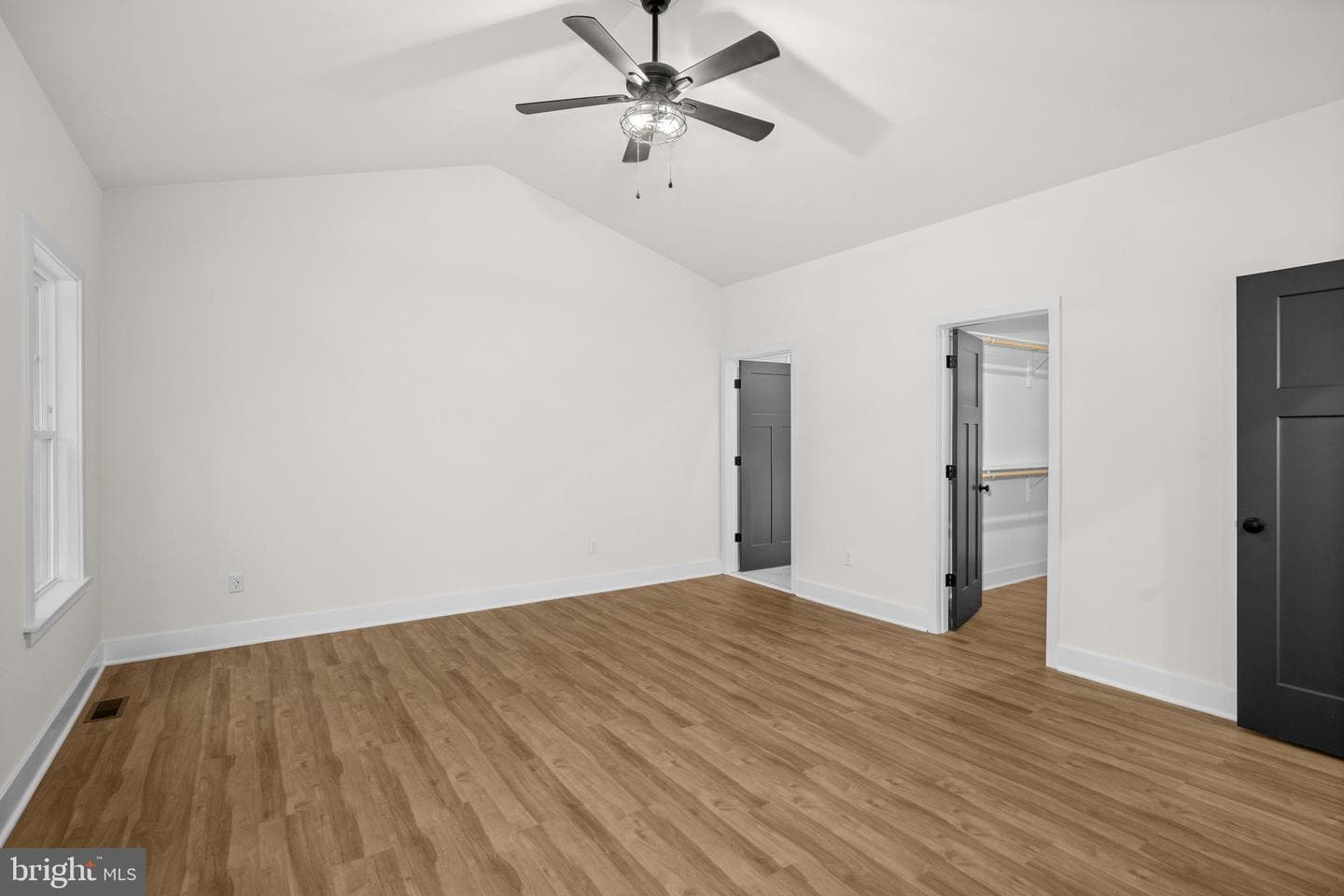 1109 Lakeview Parkway photo 30