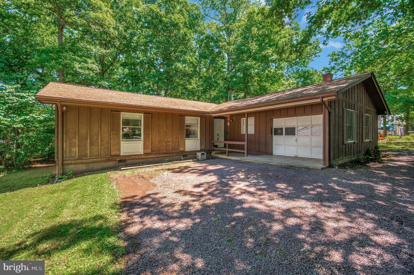 143 Jefferson Avenue photo 5